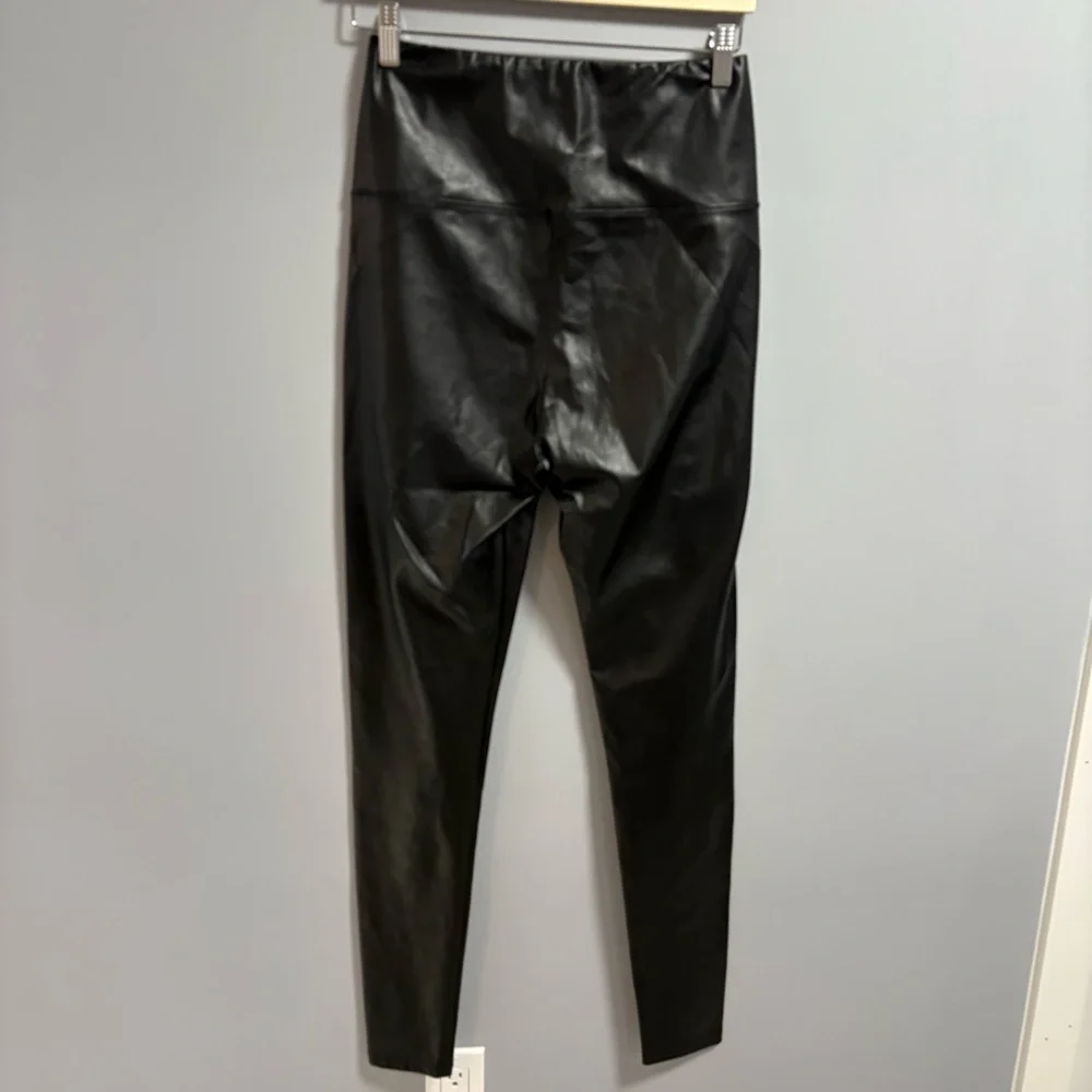 Aritzia - Wilfred Free Daria Pant - Picture 7 of 11
